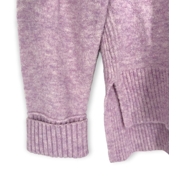 J.Crew | Medium | Super Soft Wool Alpaca Blend Lavender V-Neck Split Hem Sweater - Picture 4 of 10